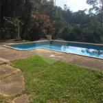 Casa à venda com 4 quartos, sendo 2 suítes, no condomínio Cinco Lagos, Mairiporã - SP