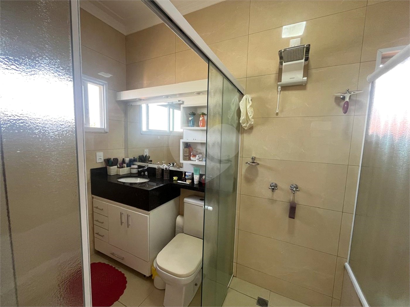 Casa à venda com 3 suítes no condomínio Lago da Serra, Araçoiaba da Serra - SP