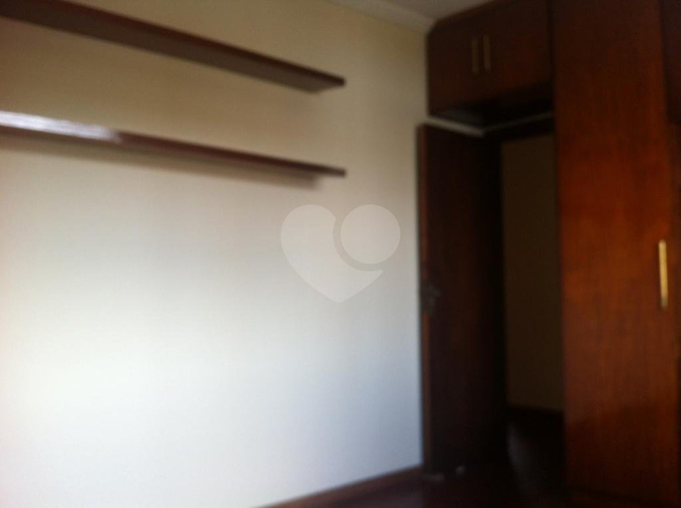 Sobrado à venda com 3 quartos, sendo 1 suíte, em Chora Menino, São Paulo, SP