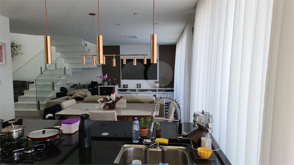 Casa à venda com 3 suítes em Jardim Nova Esperança, Jacareí, SP