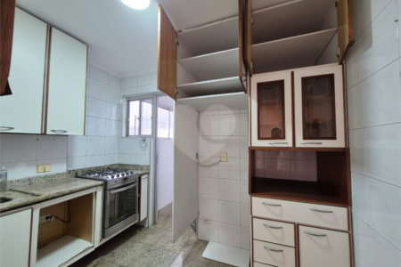 Apartamento à venda com 3 quartos em Vila Pompéia, São Paulo, SP