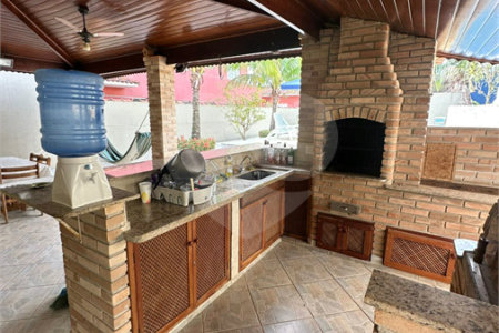 Casa à venda com 3 quartos, sendo 1 suíte,  no condomínio Morada da Praia, Bertioga - SP