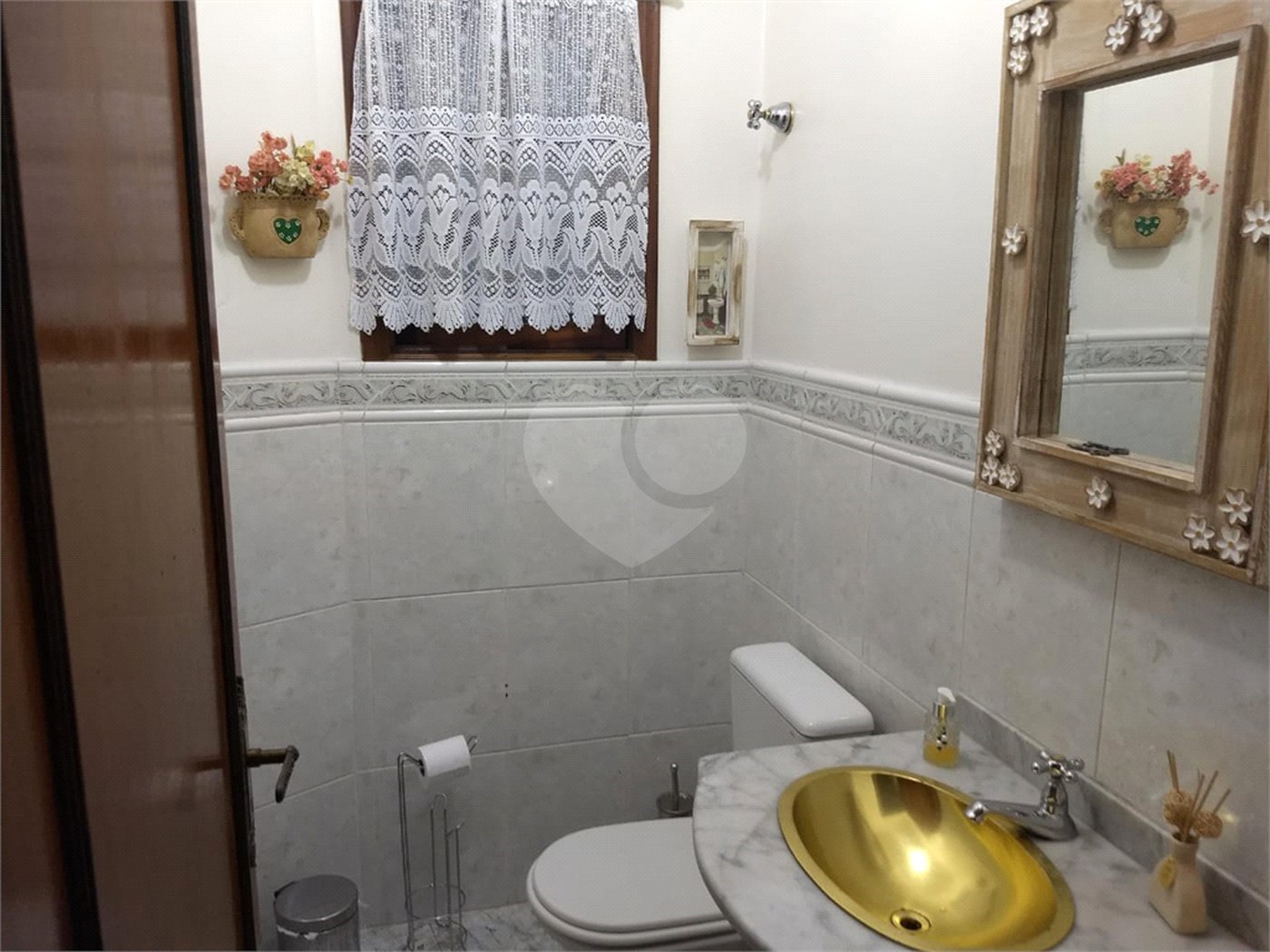 Sobrado à venda com 3 quartos, sendo 1 suíte, em Santana, São Paulo, SP