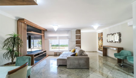 Casa à venda com 4 quartos, sendo 3 suítes,  no condomínio Flower Garden Residence, São Paulo - SP