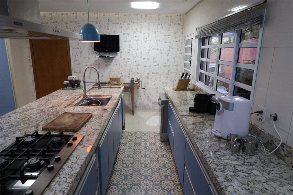 Casa à venda com 3 suítes no condomínio Parque Imperial da Cantareira, Mairiporã - SP