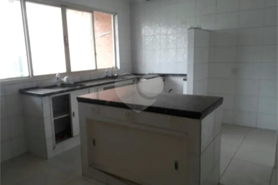 Sobrado à venda com 4 suítes em Santana, São Paulo, SP