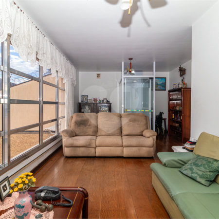 Casa Térrea à venda com 3 quartos, sendo 1 suíte, em Interlagos, São Paulo, SP