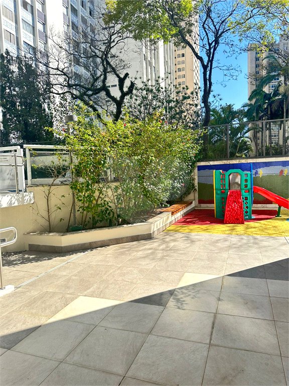 Apartamento à venda com 2 quartos, sendo 1 suíte, em Jardim Paulista, São Paulo, SP