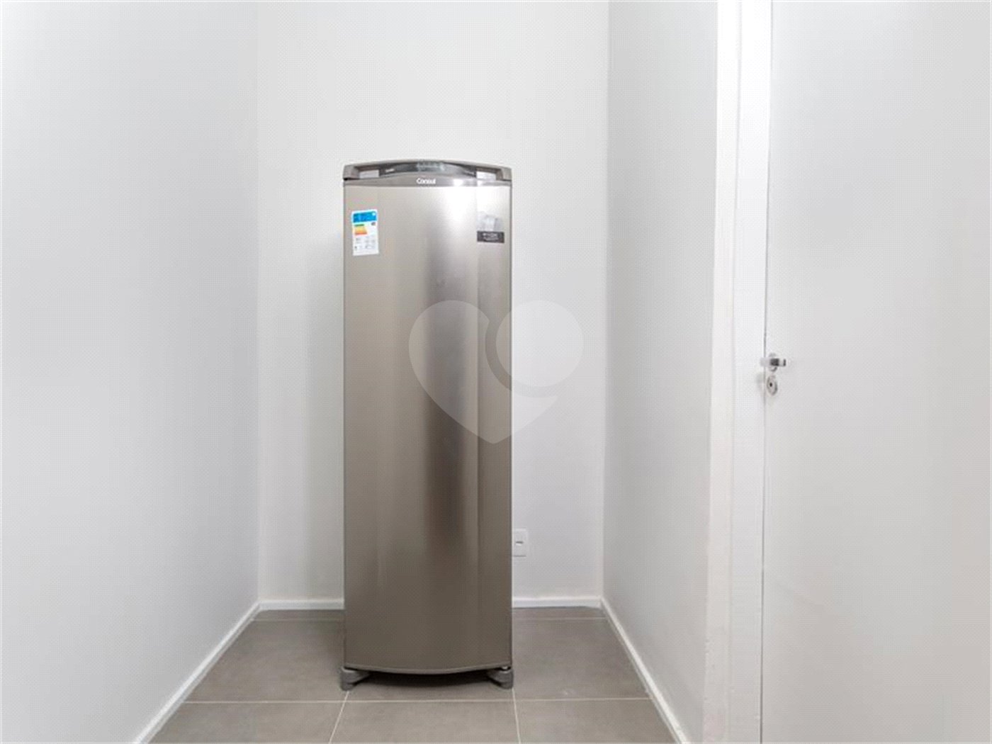 Apartamento à venda com 4 quartos, sendo 1 suíte, em Pinheiros, São Paulo, SP