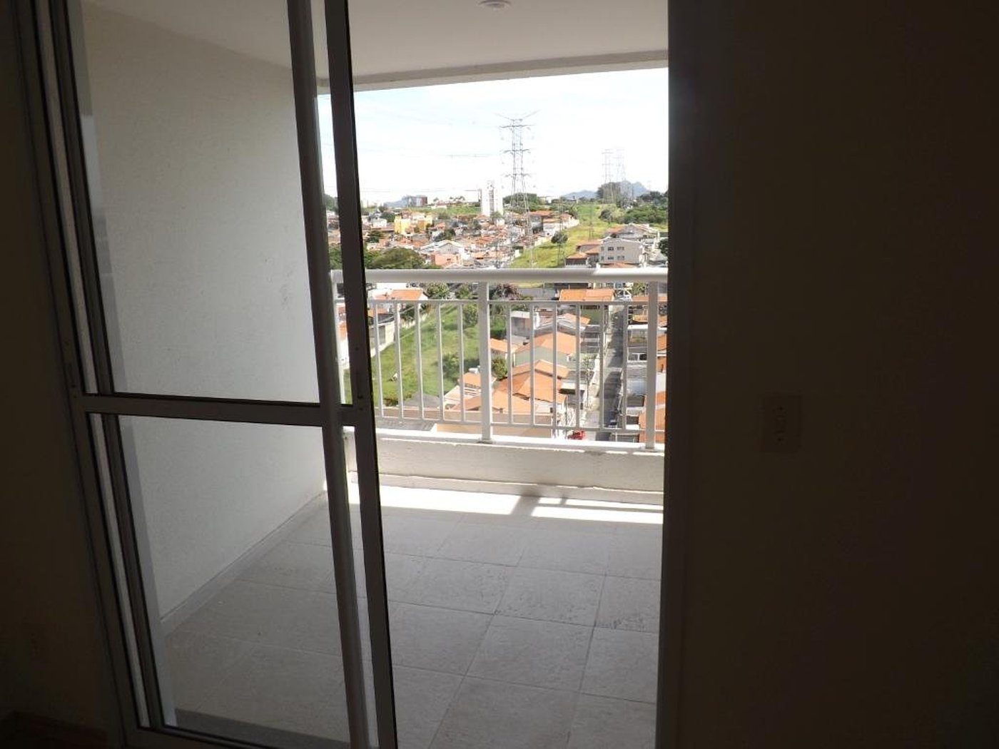 Apartamento à venda com 3 quartos, sendo 1 suíte, em Cidade São Francisco, São Paulo, SP