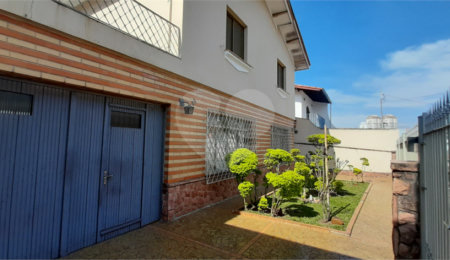 Sobrado à venda com 3 quartos, sendo 1 suíte,  no Centro, São Bernardo do Campo, SP