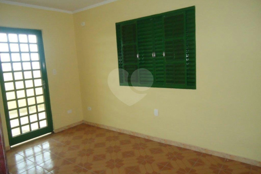 Casa Térrea à venda com 3 quartos, sendo 2 suítes, em Vila Nossa Senhora de Fátima, São João da Boa Vista, SP
