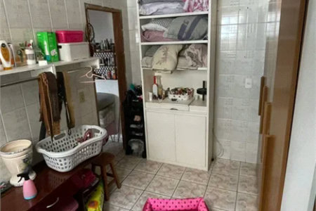 Sobrado à venda com 3 quartos em Jardim Laila, Embu das Artes, SP