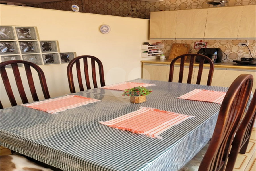 Casa Térrea à venda com 5 quartos, sendo 2 suítes,  em Jardim Aricanduva, São Paulo, SP