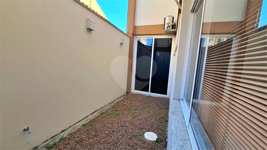 Sobrado à venda com 3 suítes em Vila Hortência, Sorocaba, SP