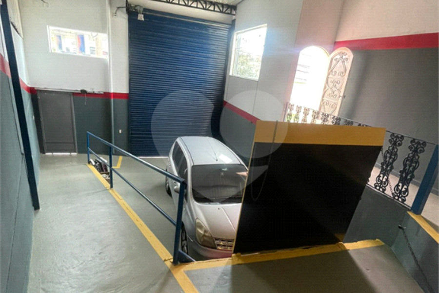 Sobrado à venda ou para alugar com 4 quartos, sendo 1 suíte,  em Tucuruvi, São Paulo, SP