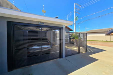 Casa à venda com 2 quartos, sendo 1 suíte,  em Vila Nastri, Itapetininga, SP