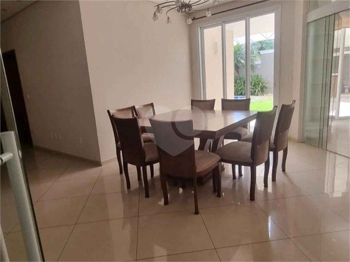 Casa à venda com 4 suítes no condomínio Mont Blanc, Sorocaba - SP