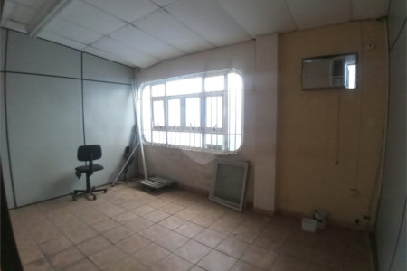 Prédio à venda com 2 quartos em Imirim, São Paulo, SP