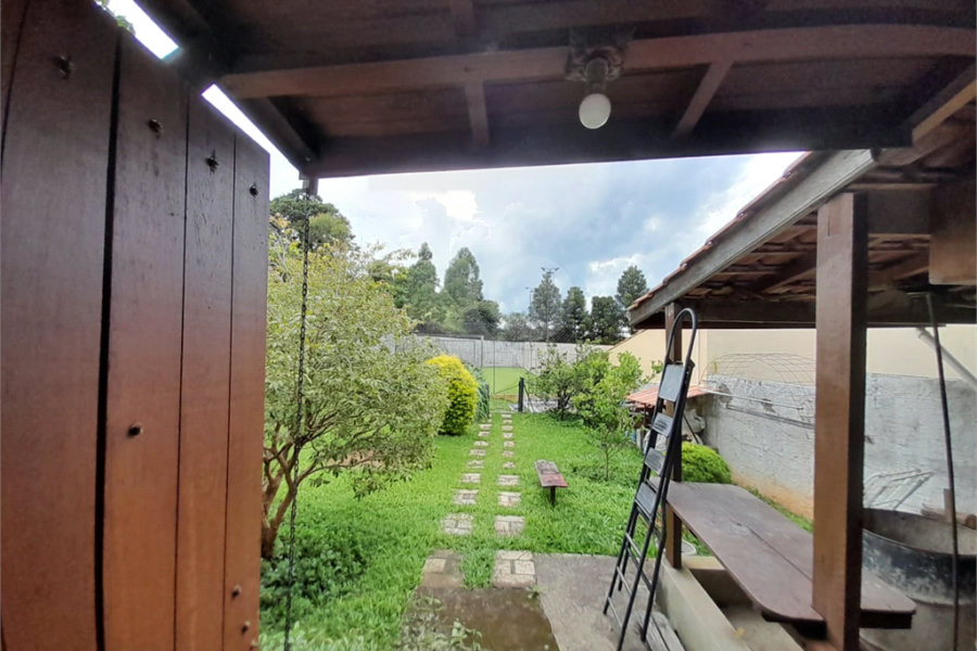 Casa à venda com 3 quartos, sendo 1 suíte, em Área Rural de Serra Negra, Serra Negra, SP