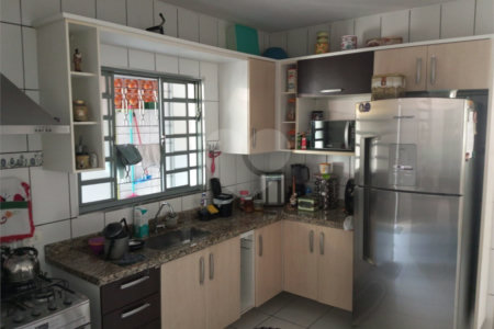 Casa à venda com 3 suítes em Jardim Três Marias, Salto, SP