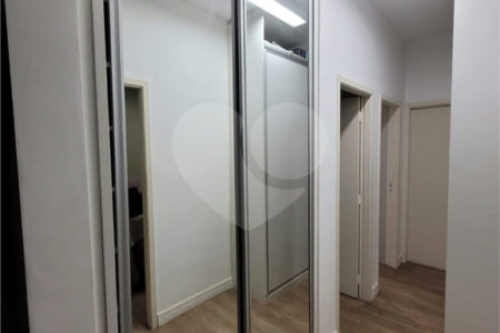 Apartamento à venda com 3 quartos, sendo 1 suíte, no Centro, Vinhedo, SP