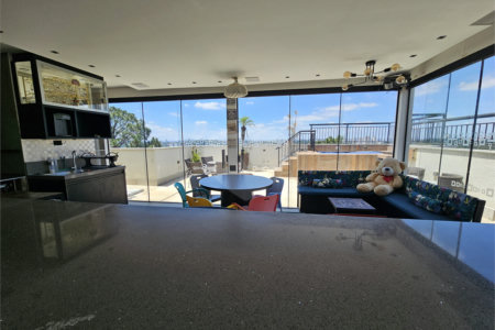 Apartamento à venda com 3 quartos, sendo 2 suítes, em Vila Irmãos Arnoni, São Paulo, SP