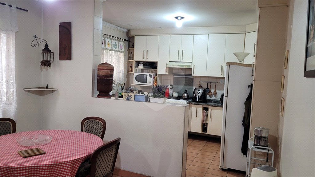 Casa à venda com 3 quartos, sendo 1 suíte, em Vila Tiradentes, São Paulo, SP