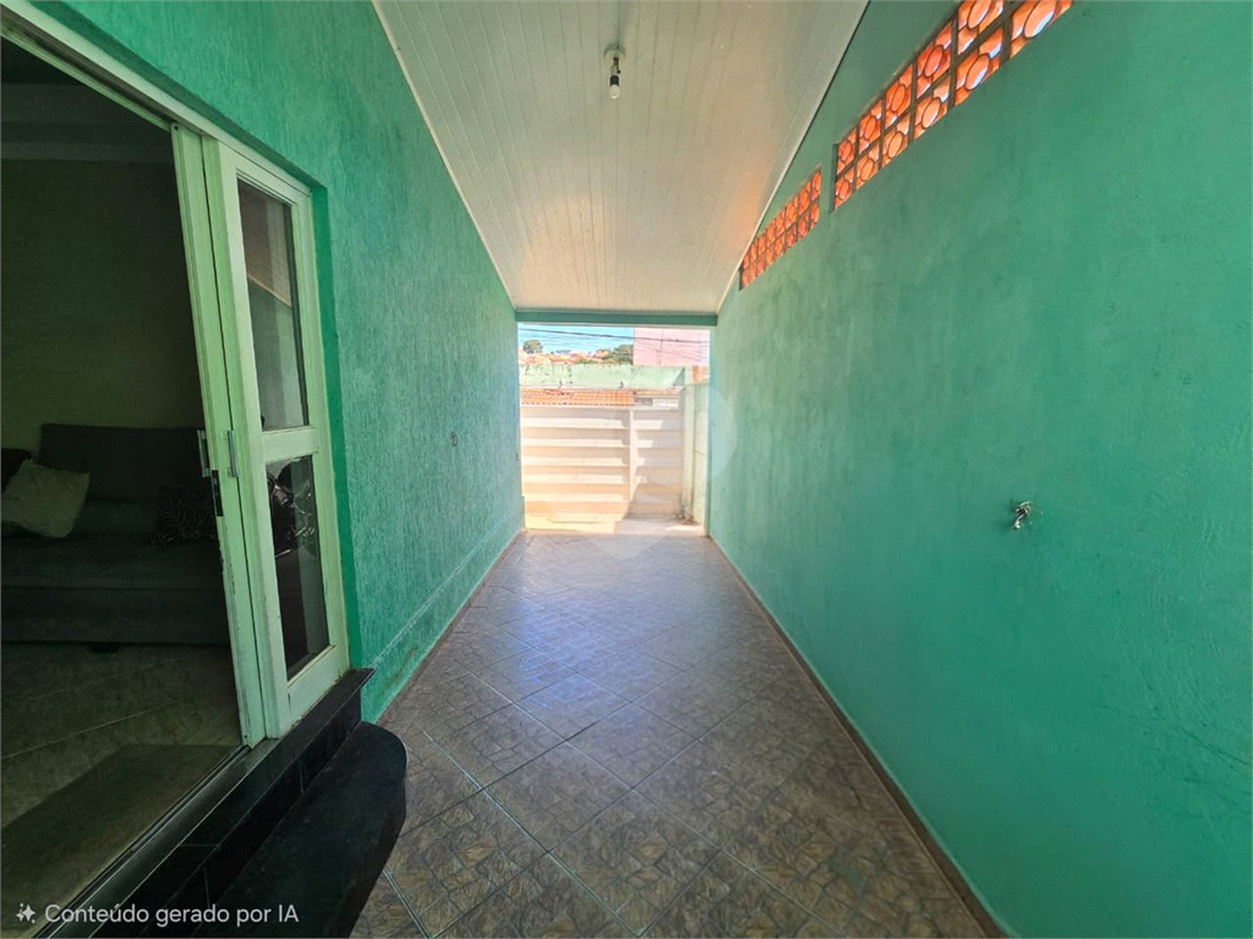 Casa à venda com 5 quartos, sendo 1 suíte,  em Vila Santana, Itapetininga, SP