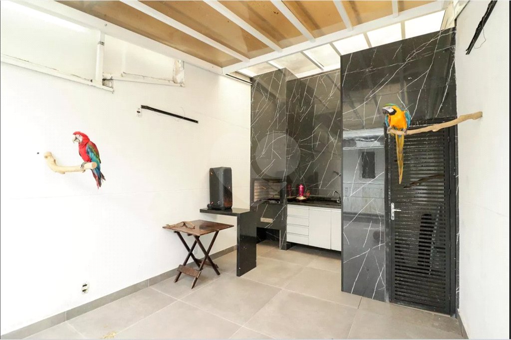 Casa à venda com 3 quartos, sendo 1 suíte, no condomínio Smile View, São Paulo - SP
