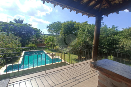 Casa à venda com 3 suítes no condomínio Village Ipanema 1, Araçoiaba da Serra - SP
