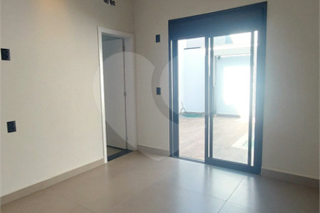 Casa à venda com 3 suítes no condomínio Villagio DI Capri, Votorantim - SP