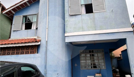 Casa à venda com 3 quartos no condomínio Vila Cantareira, São Paulo - SP