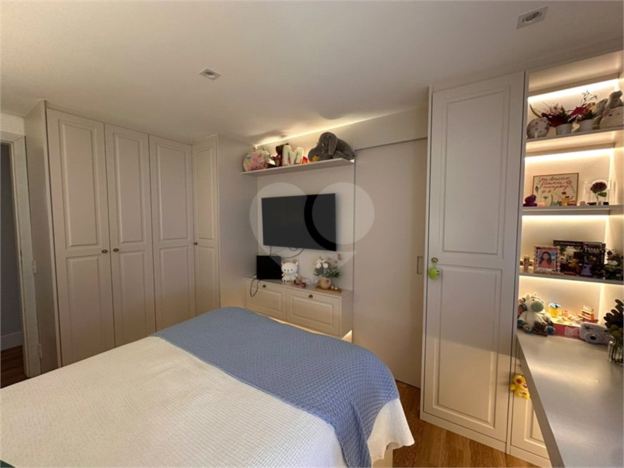 Apartamento para alugar com 3 quartos, sendo 2 suítes, em Moema, São Paulo, SP