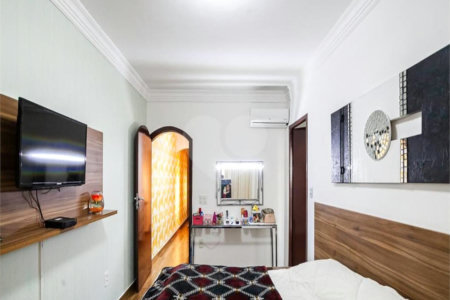 Casa à venda com 3 quartos, sendo 1 suíte, em Parque das Nações, Santo André, SP