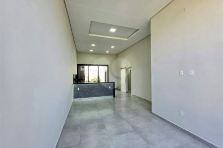 Casa à venda com 3 quartos, sendo 1 suíte, no condomínio Golden Park Residence, Sorocaba - SP