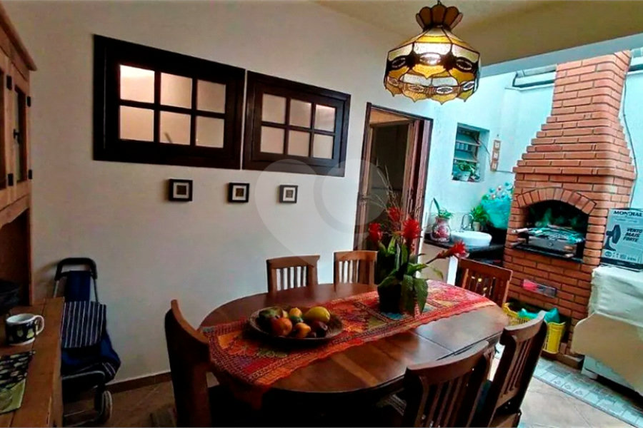 Sobrado à venda com 3 quartos, sendo 1 suíte,  em Tremembé, São Paulo, SP