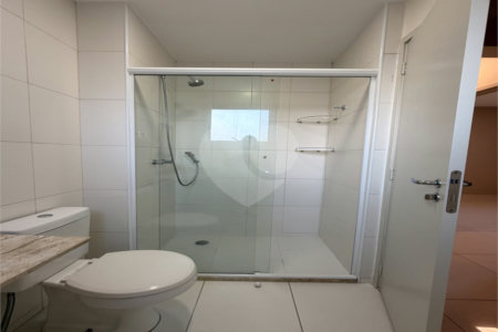 Apartamento para alugar com 2 quartos, sendo 1 suíte,  em Vila Suissa, Mogi das Cruzes, SP
