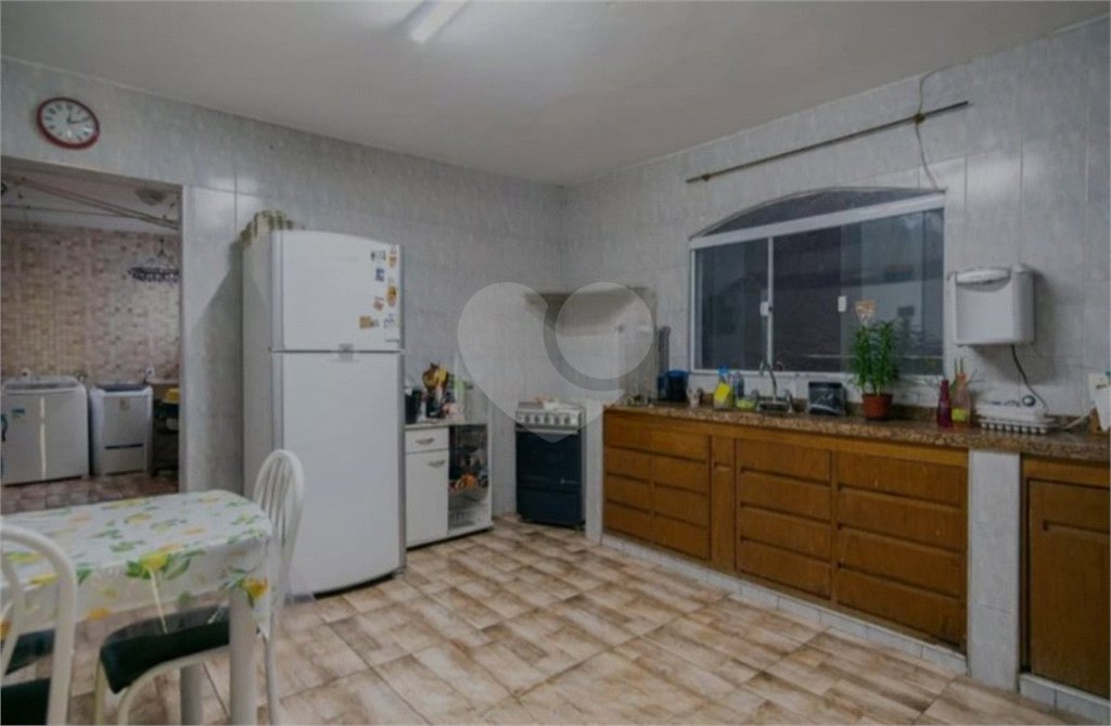 Sobrado à venda com 3 quartos, sendo 1 suíte, em Horto, São Paulo, SP