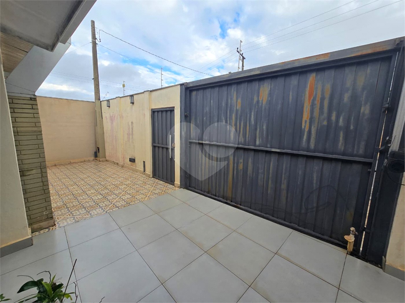 Casa à venda com 4 quartos, sendo 2 suítes,  em Vila Nastri, Itapetininga, SP