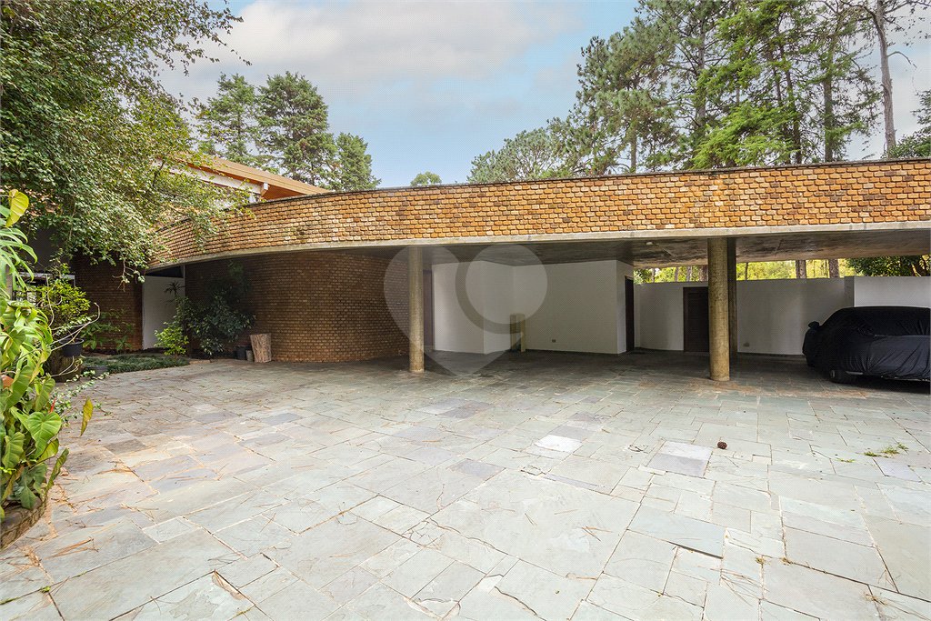Casa à venda com 3 suítes no condomínio Chácara Flora, São Paulo - SP