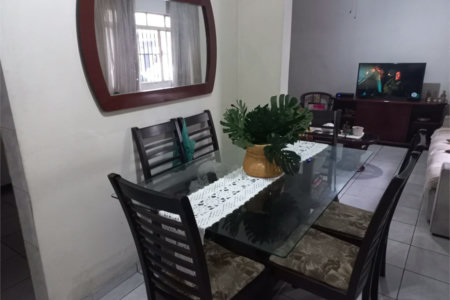 Sobrado à venda com 2 quartos em Vila Romana, São Paulo, SP