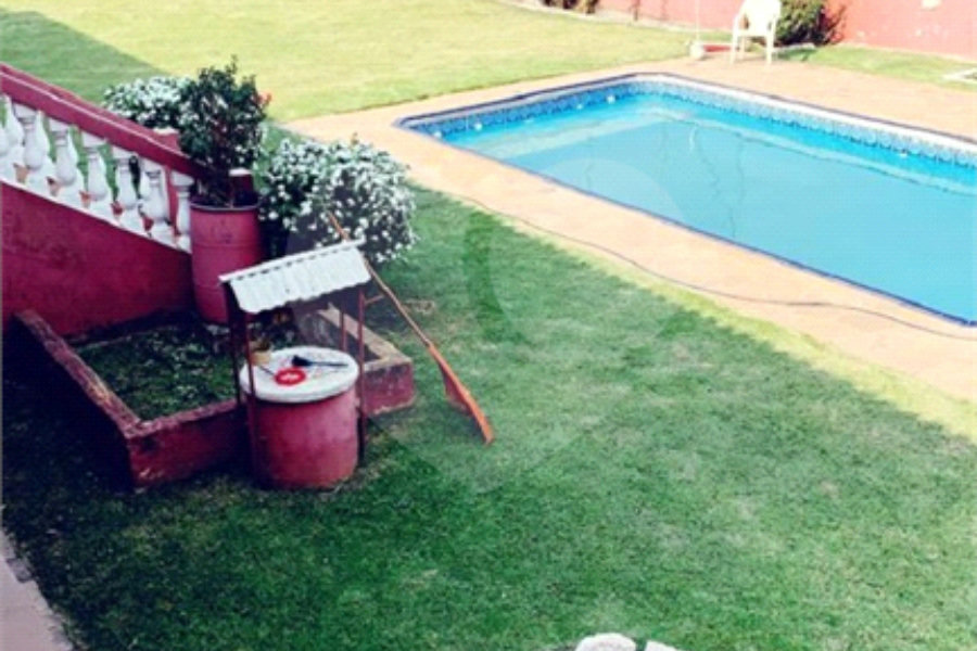Casa à venda com 4 quartos, sendo 1 suíte, em Loteamento Rancho Maringá II, Atibaia, SP