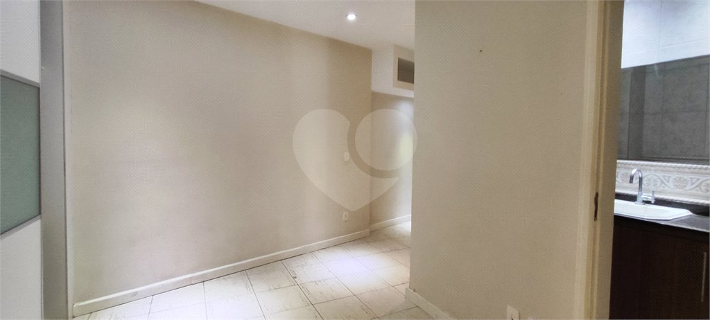 Casa de Vila à venda com 3 quartos, sendo 2 suítes, no condomínio Conjunto Archer José Higino, Rio de Janeiro - RJ