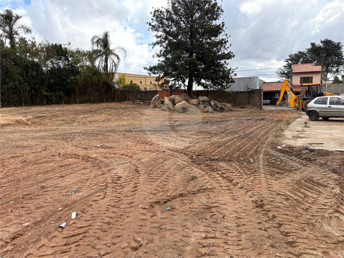 Área de Terra à venda em Vila Colorau, Sorocaba, SP