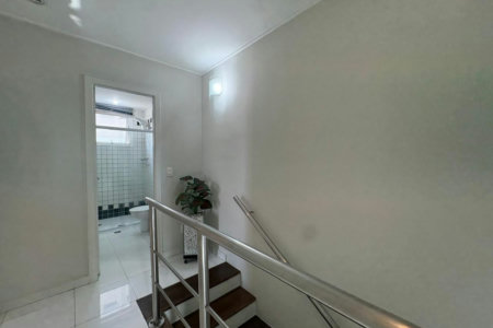 Apartamento com 2 dormitórios à venda, 78 m² por R$ 640.000,00 - Gonzaga - Santos/SP