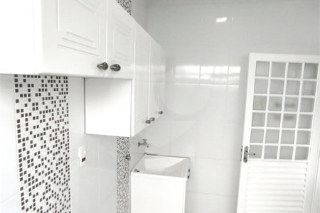Casa à venda com 3 quartos, sendo 1 suíte, em Vila Arnaldo, São Carlos, SP