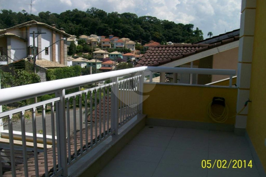 Casa em condomínio à venda com 4 suítes em Horto, São Paulo, SP