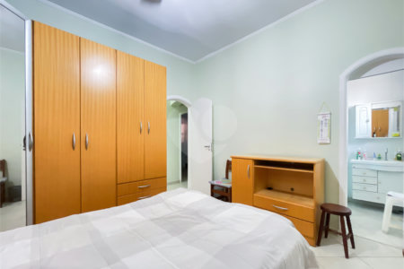 Casa Térrea à venda com 6 quartos, sendo 3 suítes,  em Instituto de Previdência, São Paulo, SP