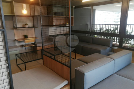 Apartamento à venda ou para alugar com 1 quarto em Cerqueira César, São Paulo, SP